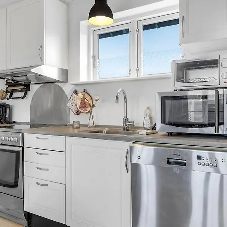 3 Bedroom Beautiful In